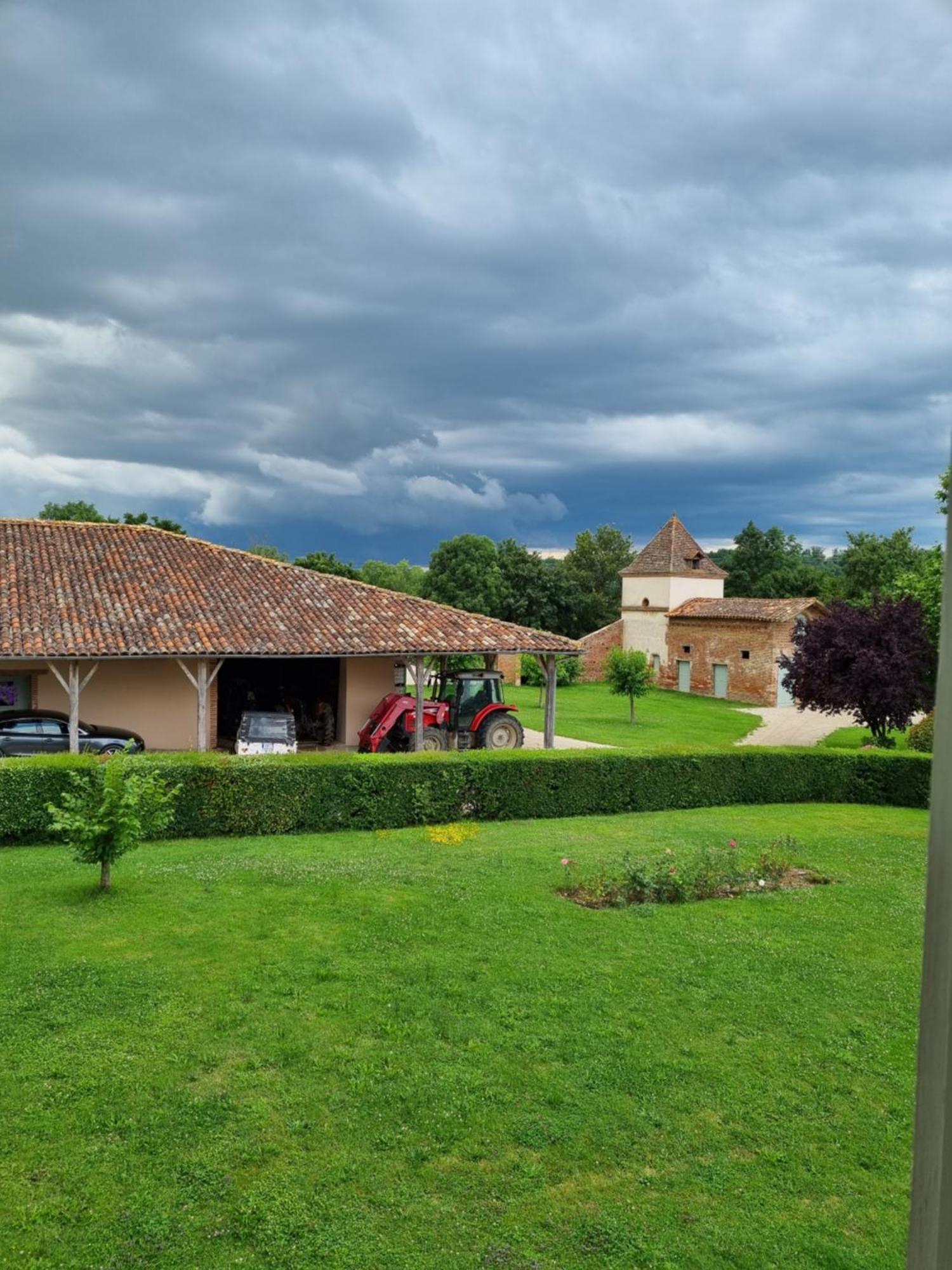 Domaine De Belcayre Montauban Exterior foto